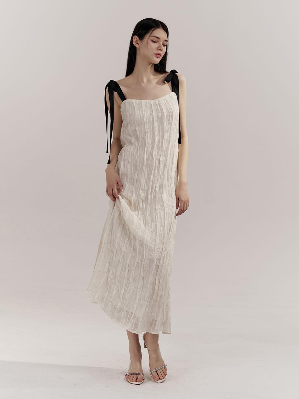 그레이스유 (GRACE U) Ellie Frill One-piece (Cream)
