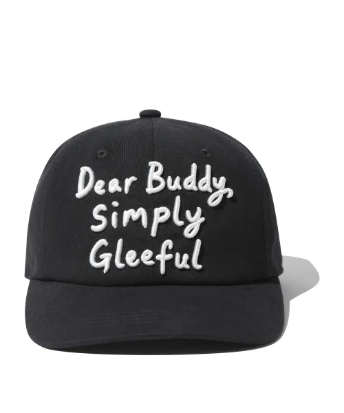 블랙 볼캡. 앞면 흰 필기체 Dear Buddy Simply Gleeful