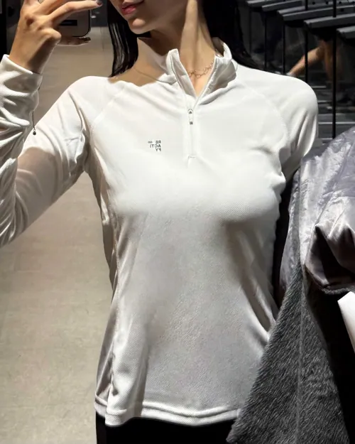 우먼즈 하프집업 롱슬리브 화이트