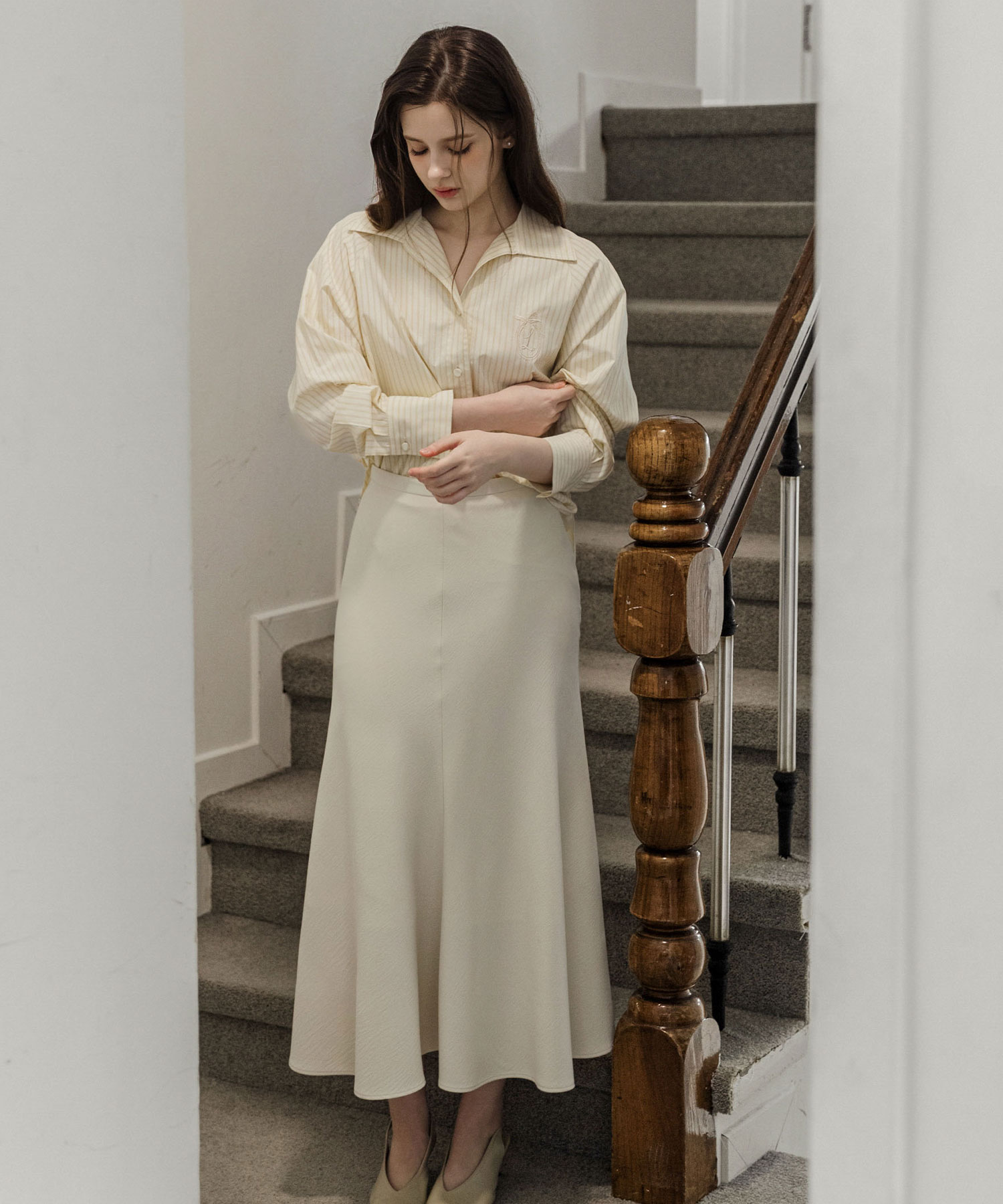 로트르드민 (L'AUTRE DE MIN) MUSE Flared skirt (아이보리)