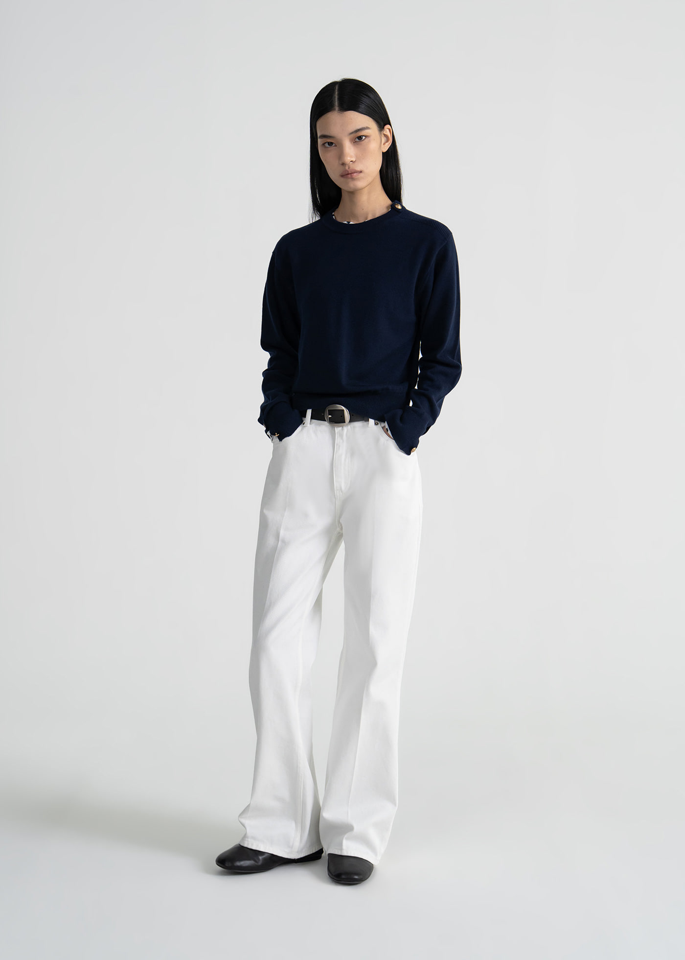 노이스 (NOICE) W WASHED FLARED JEANS - WHITE