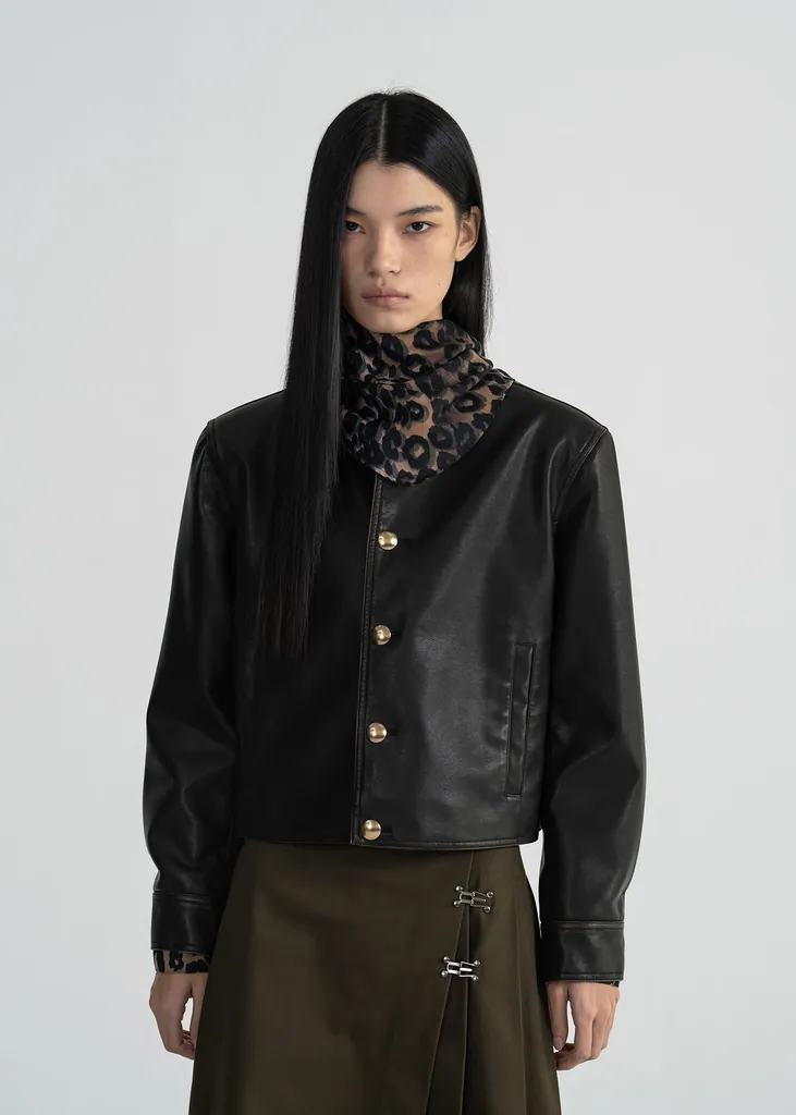 노이스 (NOICE) W PURE COLLAR FAUX LEATHER JACKET - BROWN