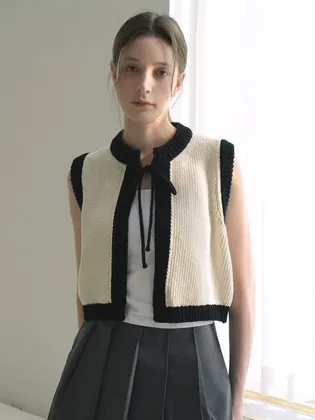 블레티 (VLETI) Ribbon Cotton Knit Sleeveless Vest (ivory)