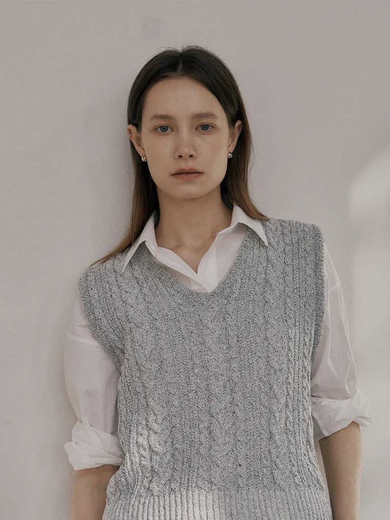 Cable knit vest (L.GRAY)