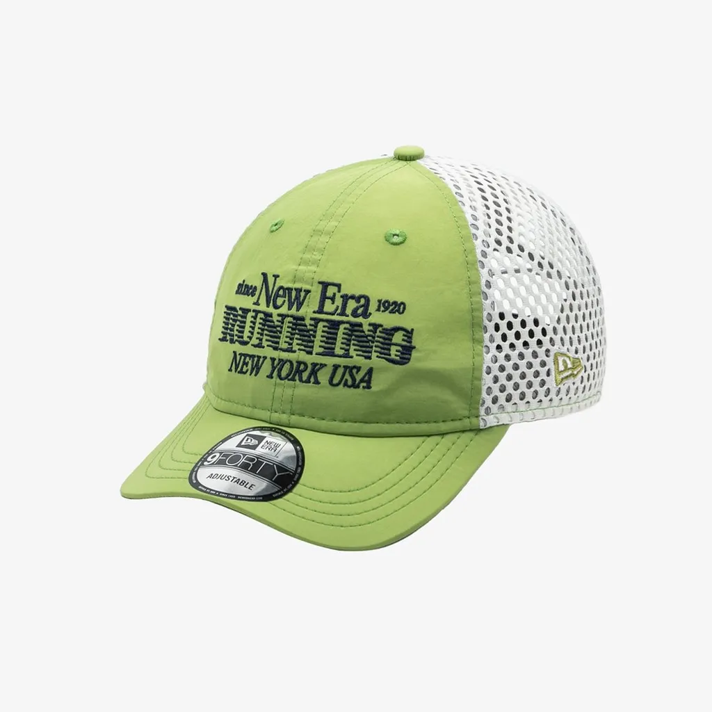 라임 그린 러닝 캡. 메시 패널, 앞면 New Era Running 레터링